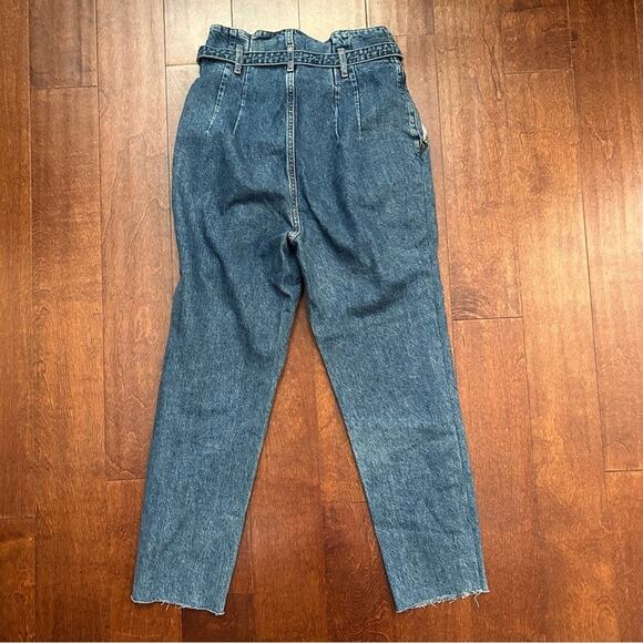 Abercrombie and Fitch High Waisted Paper Bag Mom Jeans with Belt, Size 27/4R - Picture 8 of 12